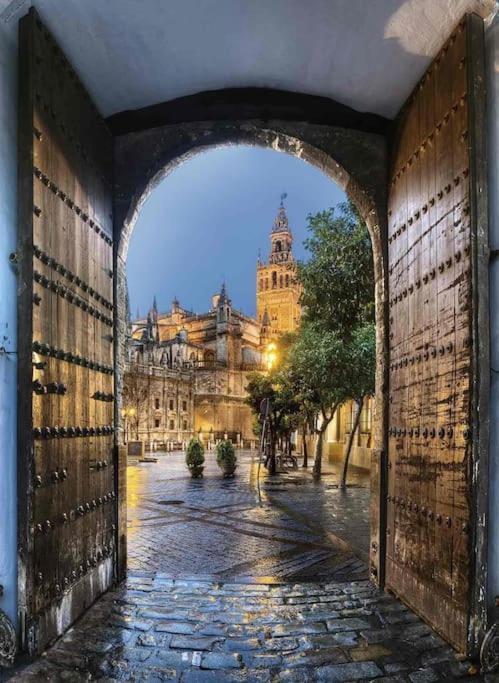 Precioso Apartamento En Centro Historico Севилья Экстерьер фото